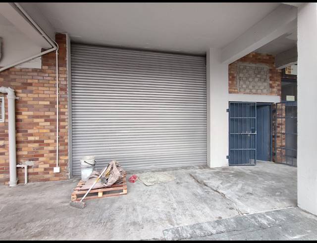 350M² MINI FACTORY TO LET IN NDABENI